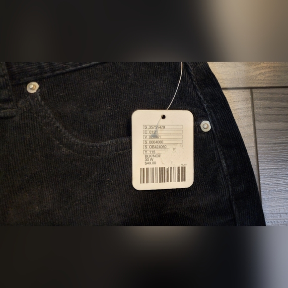 NWT Corduroy Shorts - Picture 3 of 3